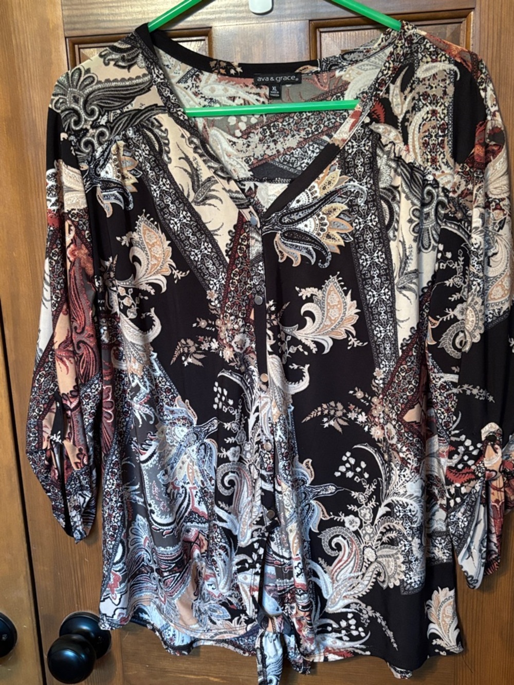 Ava & Grace 3/4 Sleeve Button-Front Blouse Multi-Colored Paisley Pattern Size XL
